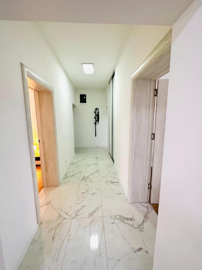 Daylight Apartment Skopje Ngoại thất bức ảnh